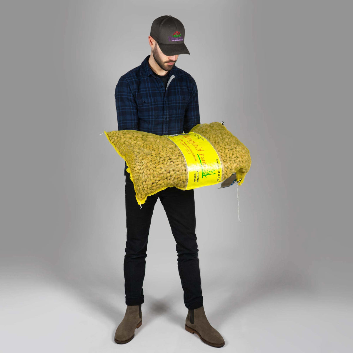 25 lb Animal Peanuts F482335