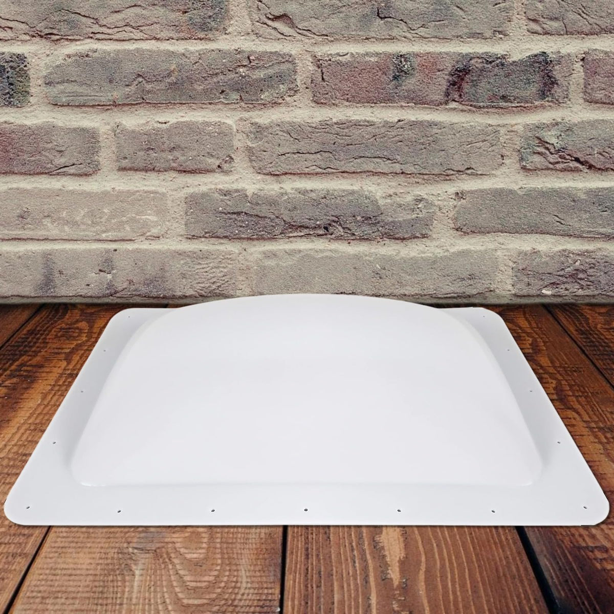18" x 26" White RV Skylight Replacement R485506